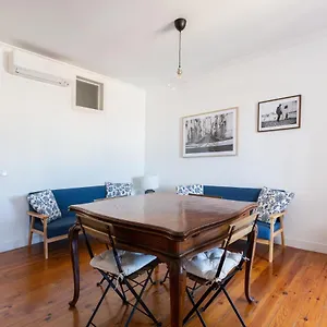  Apartamento White & Blue Vintage In Graca Portugal